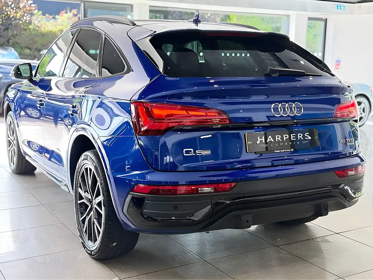 Used 2022 Audi Q5 Edition 1 Sportback Blue - Interior and Exterior details 5