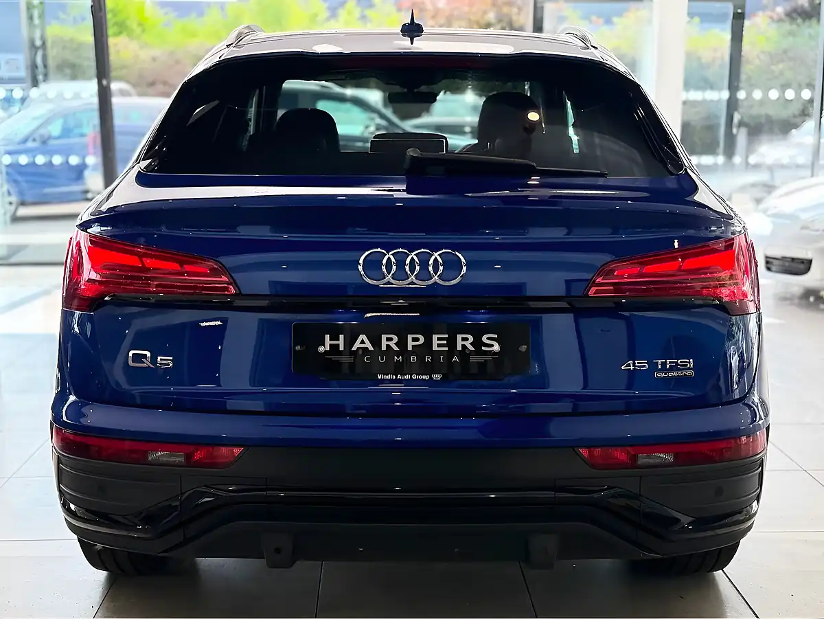 Used 2022 Audi Q5 Edition 1 Sportback Blue - Interior and Exterior details 6