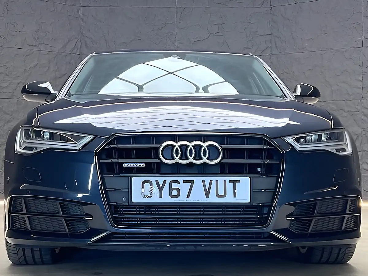 Used 2022 Audi Q5 Edition 1 Sportback Blue - Interior and Exterior details 8