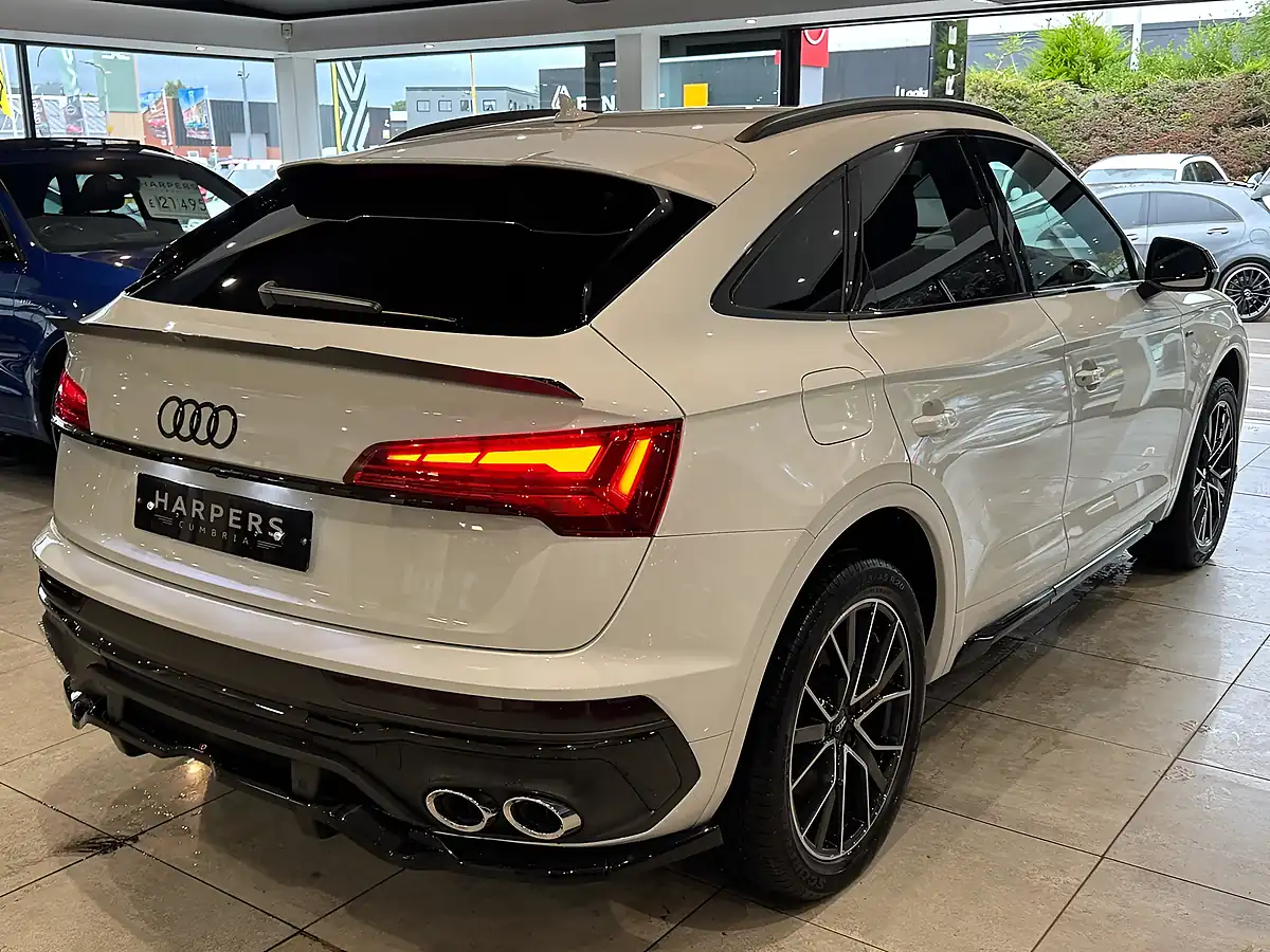 Used 2022 Audi Q5 Edition 1 Sportback White - Interior and Exterior details 20
