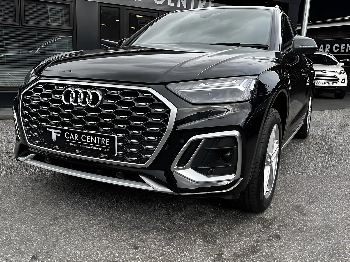 Used 2022 Audi Q5 S Line Black - Interior and Exterior details 11