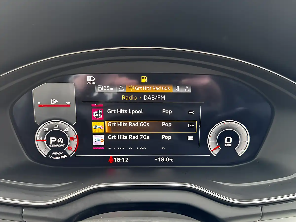 Used 2022 Audi Q5 S Line Black - Interior and Exterior details 15