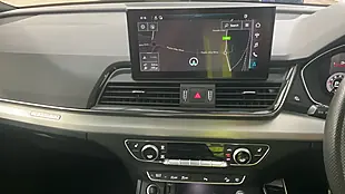 Used 2022 Audi Q5 S Line Blue - Interior and Exterior details 16