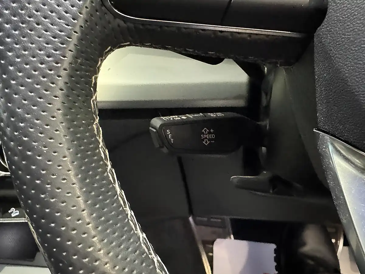 Used 2022 Audi Q5 S Line Blue - Interior and Exterior details 19