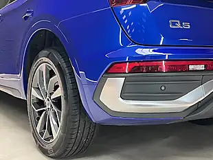 Used 2022 Audi Q5 S Line Sportback Blue - Interior and Exterior details 9