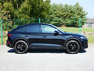Used 2022 Audi Q5 Sport Sportback Mythos Black - Interior and Exterior details 5
