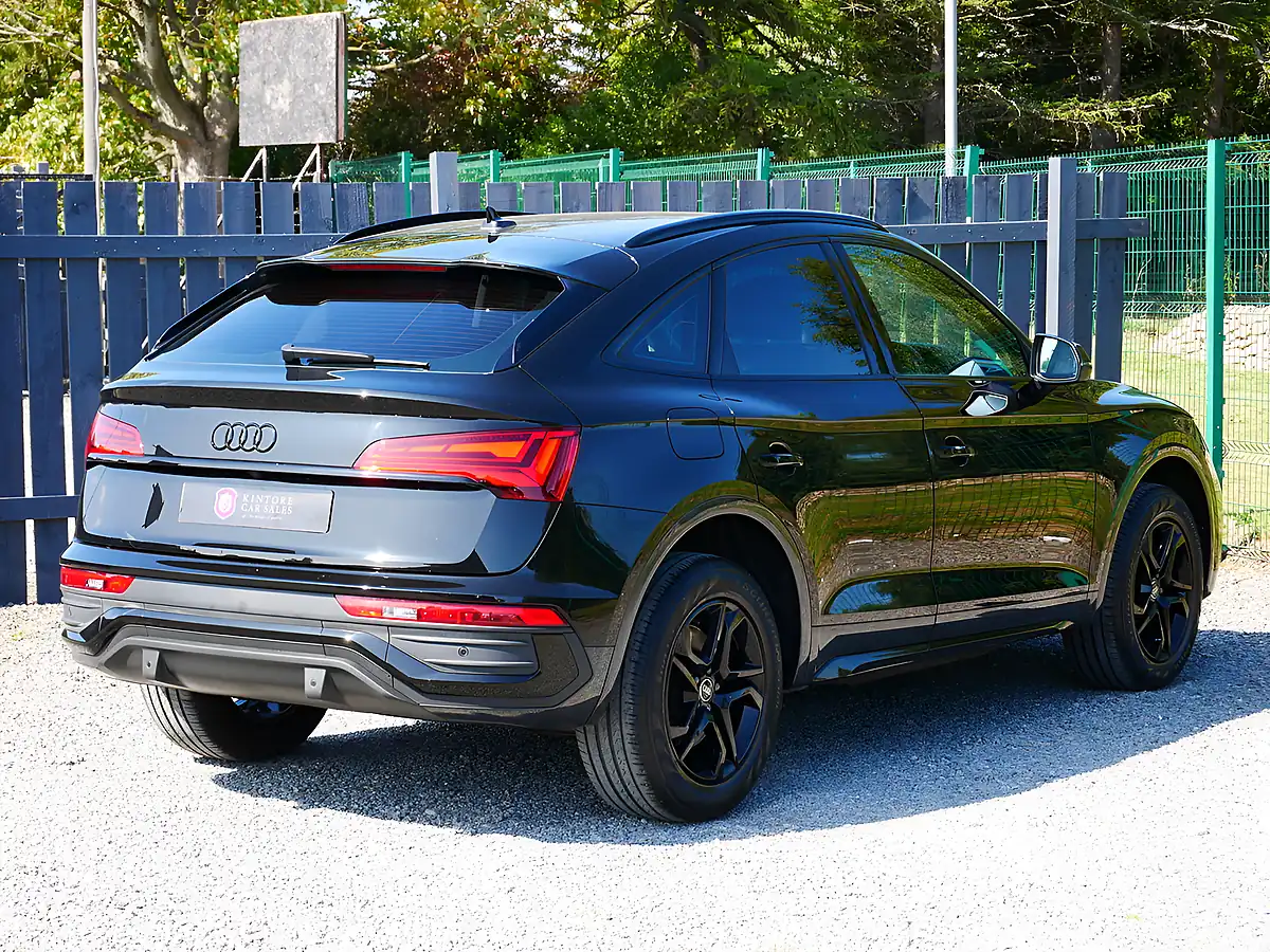 Used 2022 Audi Q5 Sport Sportback Mythos Black - Interior and Exterior details 9