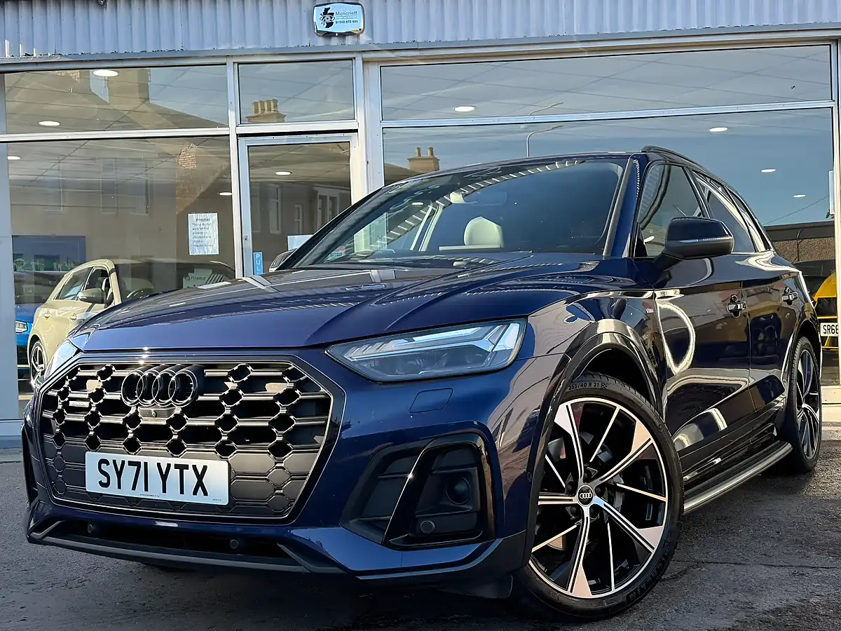 Used 2022 Audi Q5 Vorsprung Navarra Blue - Front View