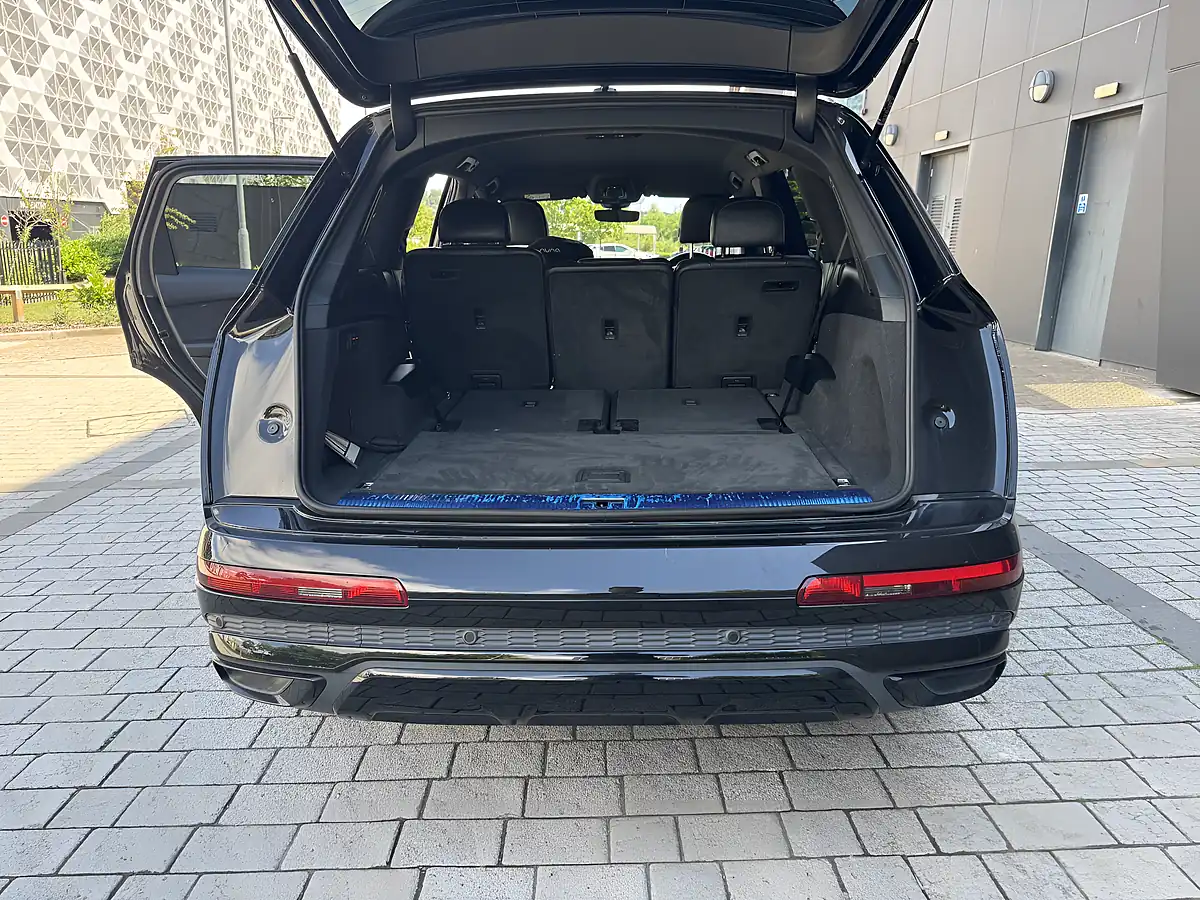 Used 2022 Audi Q7 Black Edition Black - Interior and Exterior details 20