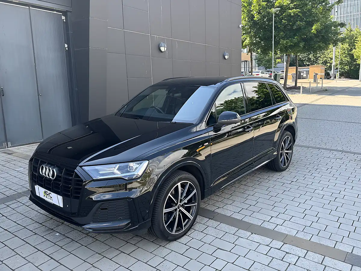 Used 2022 Audi Q7 Black Edition Black - Interior and Exterior details 4