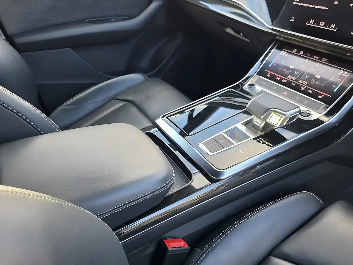 Used 2022 Audi Q7 Black Edition Black - Interior and Exterior details 15