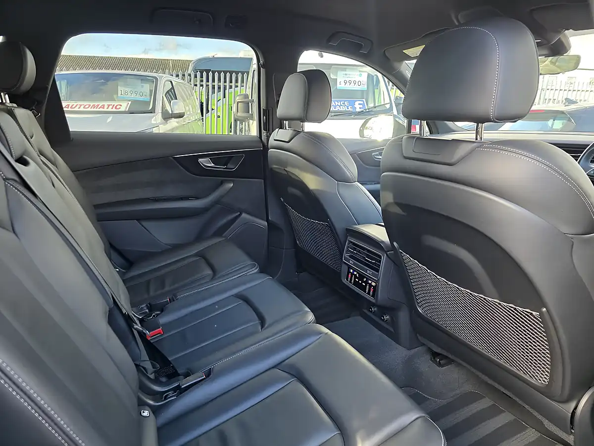 Used 2022 Audi Q7 Black Edition Black - Interior and Exterior details 19