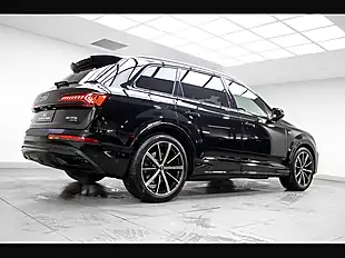 Used 2022 Audi Q7 Black Edition Black - Interior and Exterior details 8