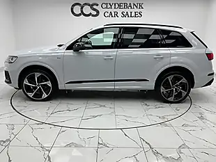 Used 2022 Audi Q7 Black Edition Glacier White - Interior and Exterior details 11