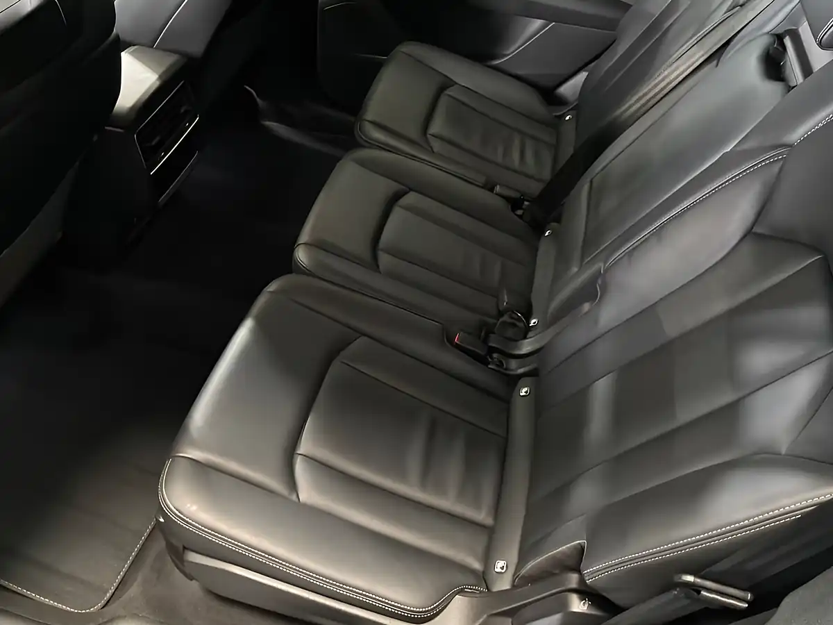 Used 2022 Audi Q7 Black Edition Grey - Interior and Exterior details 11