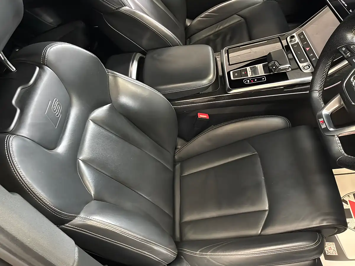 Used 2022 Audi Q7 Black Edition Grey - Interior and Exterior details 9