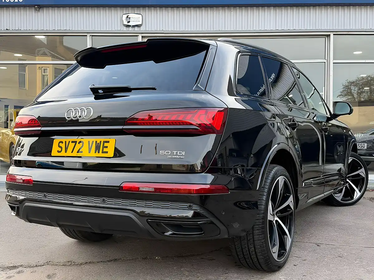 Used 2022 Audi Q7 Black Edition Mythos Black - Interior and Exterior details 3