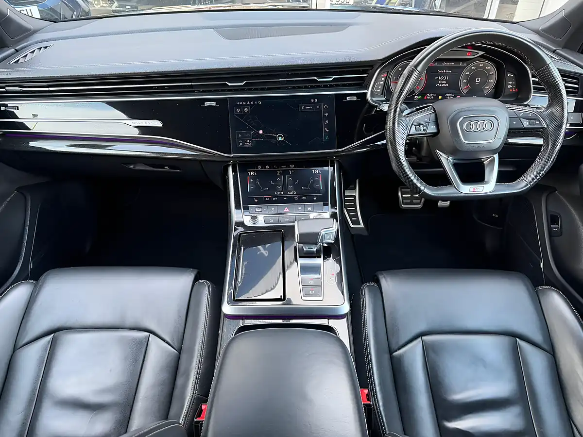 Used 2022 Audi Q7 Black Edition Mythos Black - Interior and Exterior details 7