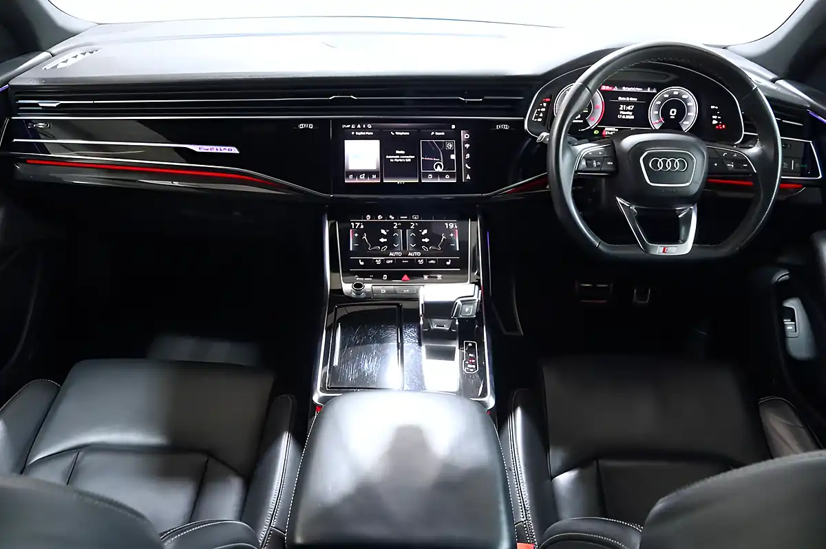 Used 2022 Audi Q8 Black Edition White - Interior and Exterior details 3