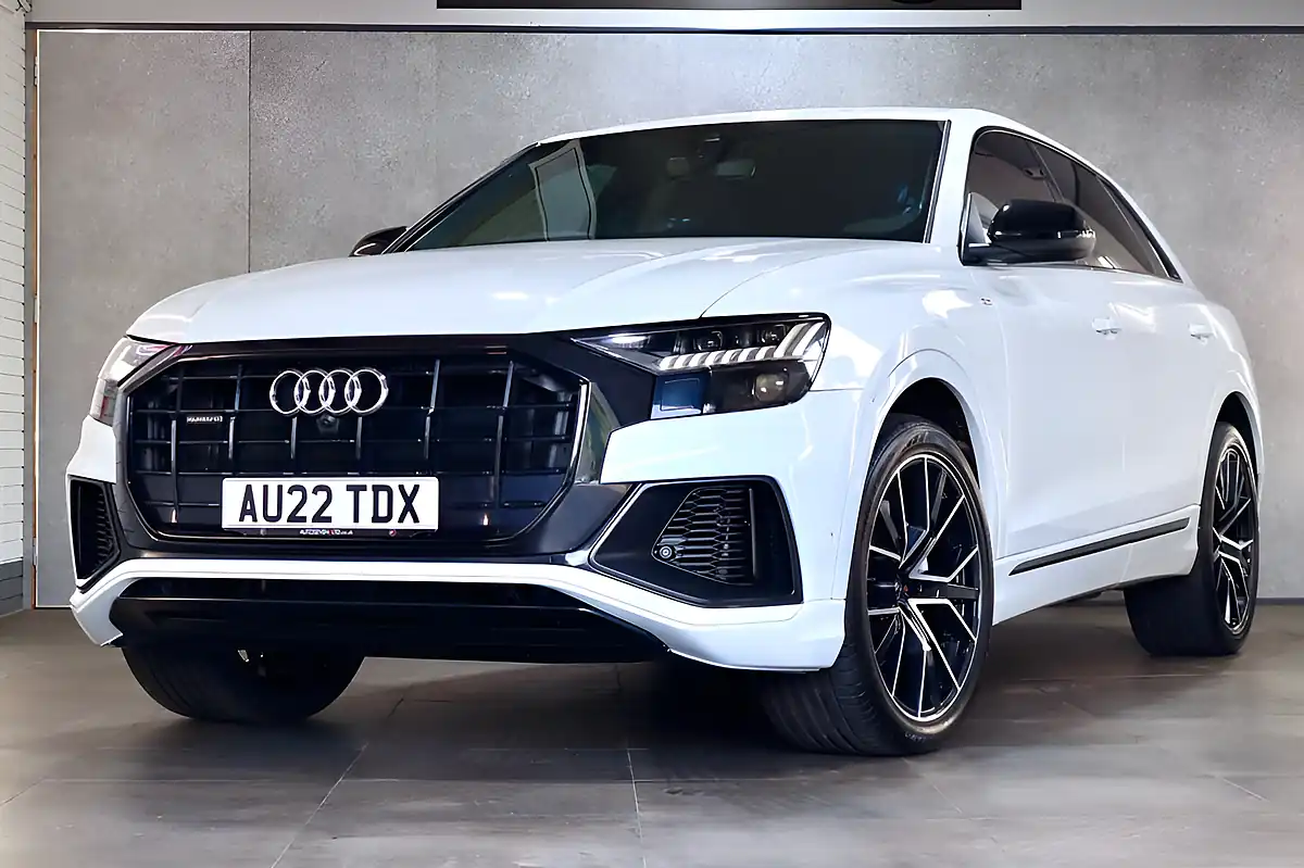 Used 2022 Audi Q8 Black Edition White - Interior and Exterior details 9