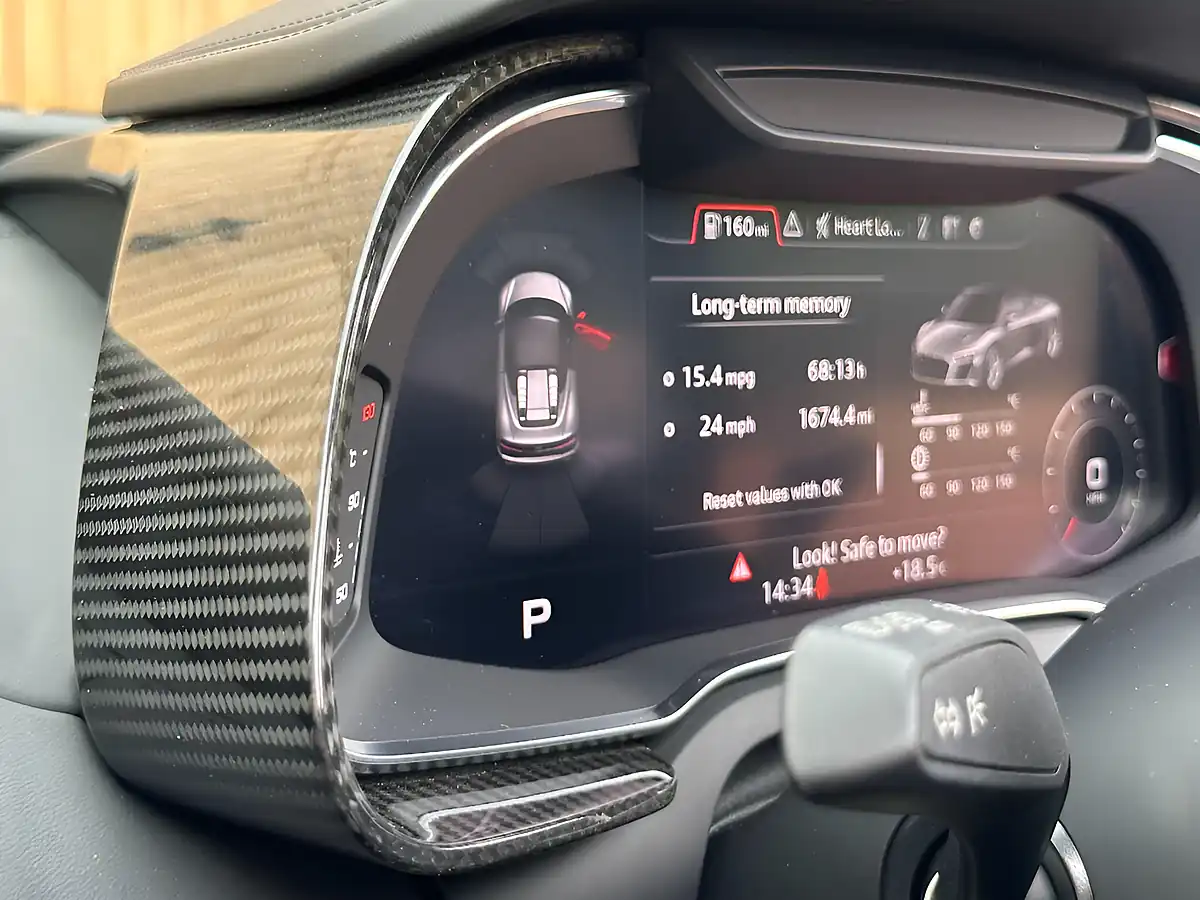 Used 2022 Audi R8 Performance Edition Spyder Suzuka Grey - Interior and Exterior details 12