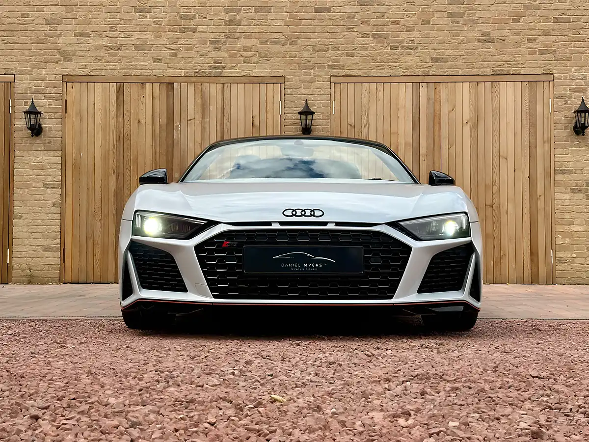 Used 2022 Audi R8 Performance Edition Spyder Suzuka Grey - Interior and Exterior details 18