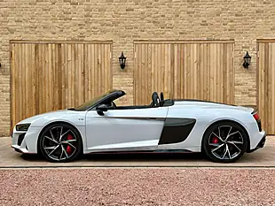 Used 2022 Audi R8 Performance Edition Spyder Suzuka Grey - Interior and Exterior details 4