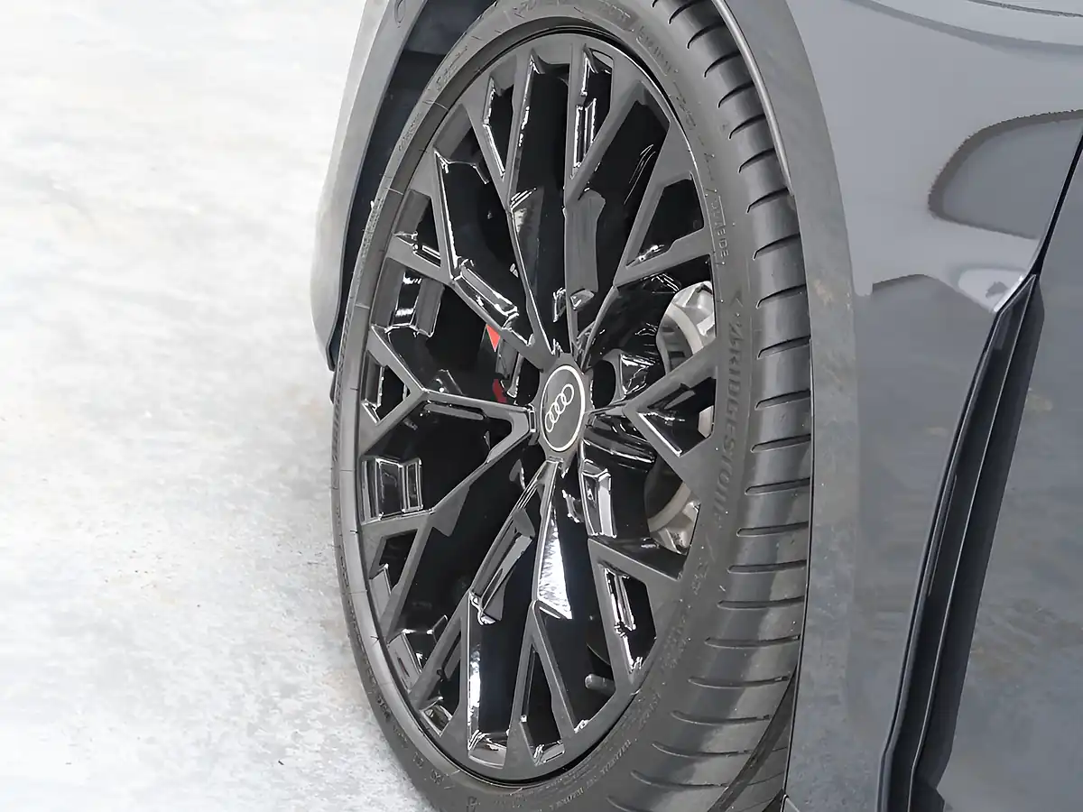 Used 2022 Audi RS3 Saloon Grey - Interior and Exterior details 20