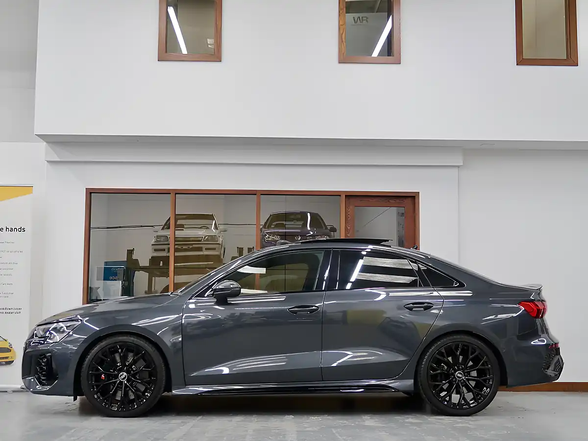 Used 2022 Audi RS3 Saloon Grey - Interior and Exterior details 8