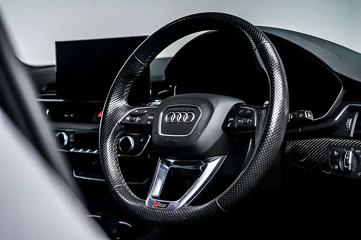 Used 2022 Audi RS4 Avant Carbon Black Black - Interior and Exterior details 16