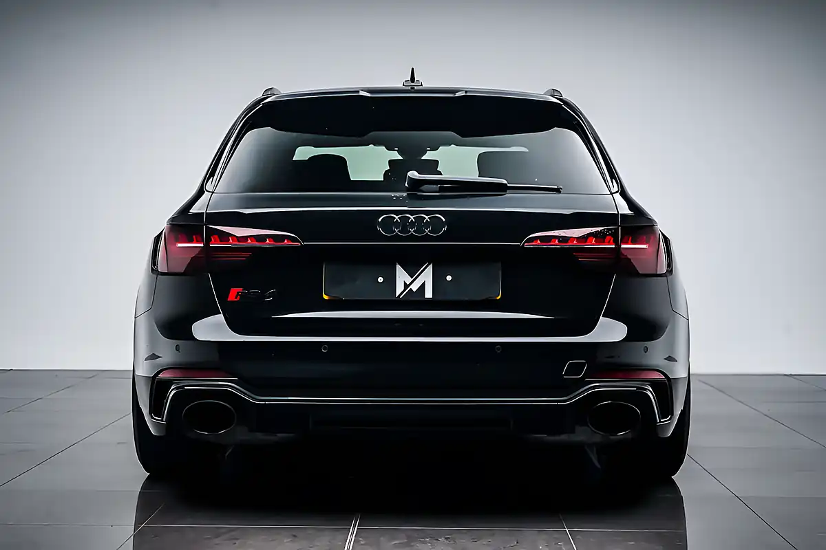 Used 2022 Audi RS4 Avant Carbon Black Black - Interior and Exterior details 4