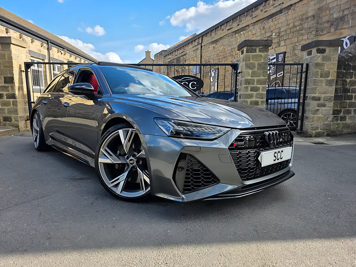 Used 2022 Audi RS6 Avant Vorsprung Daytona Grey - Interior and Exterior details 10