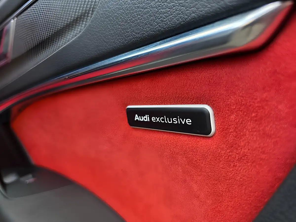 Used 2022 Audi RS6 Avant Vorsprung Daytona Grey - Interior and Exterior details 14