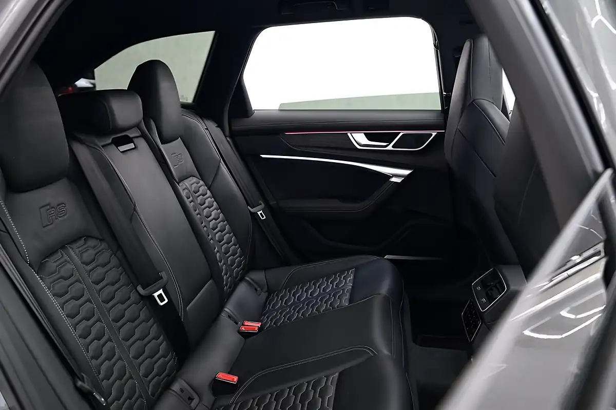 Used 2022 Audi RS6 Avant Vorsprung Grey - Interior and Exterior details 14