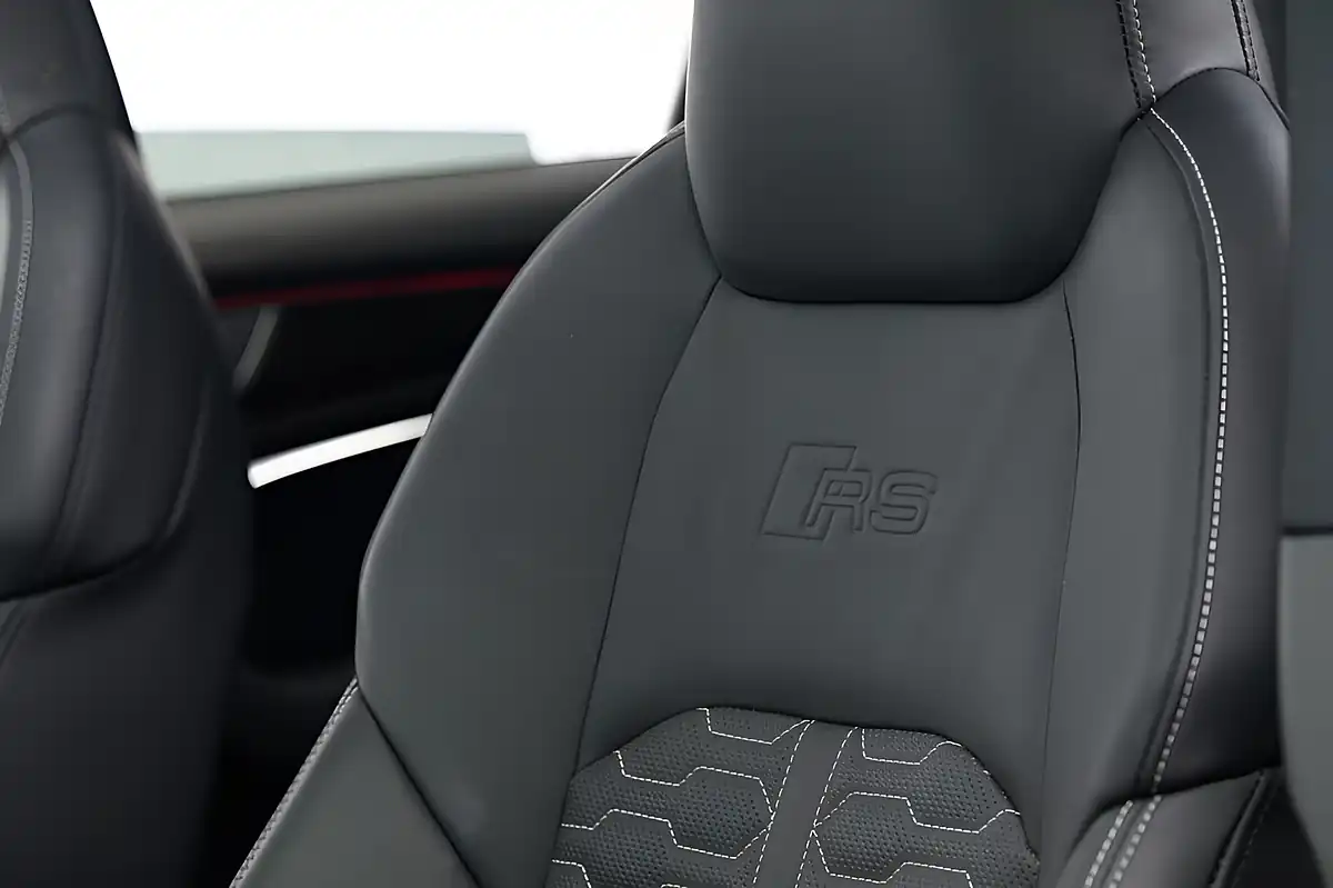 Used 2022 Audi RS6 Avant Vorsprung Grey - Interior and Exterior details 17
