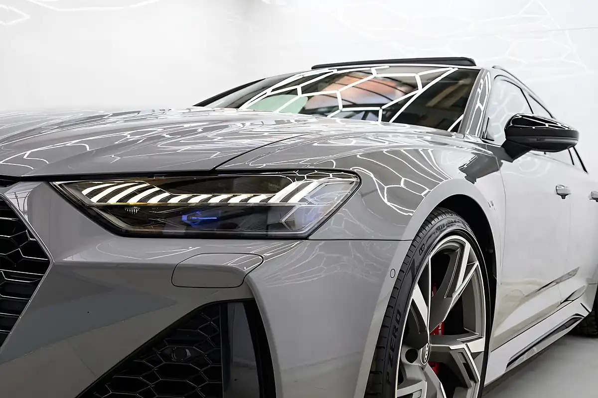 Used 2022 Audi RS6 Avant Vorsprung Grey - Interior and Exterior details 6