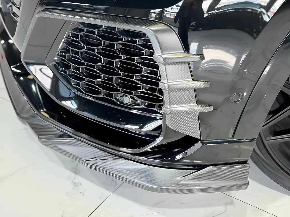 Used 2022 Audi RSQ8 Vorsprung Black - Interior and Exterior details 13