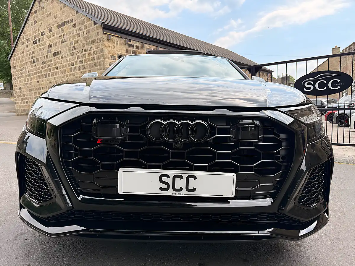 Used 2022 Audi RSQ8 Vorsprung Mythos Black - Interior and Exterior details 4