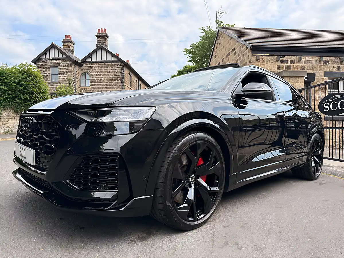 Used 2022 Audi RSQ8 Vorsprung Mythos Black - Interior and Exterior details 5