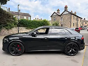 Used 2022 Audi RSQ8 Vorsprung Mythos Black - Interior and Exterior details 6