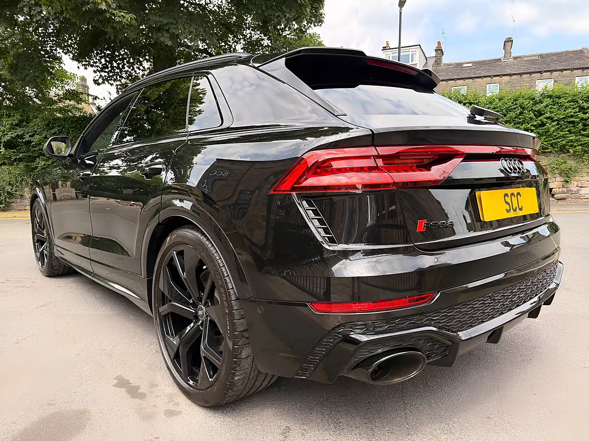 Used 2022 Audi RSQ8 Vorsprung Mythos Black - Interior and Exterior details 7