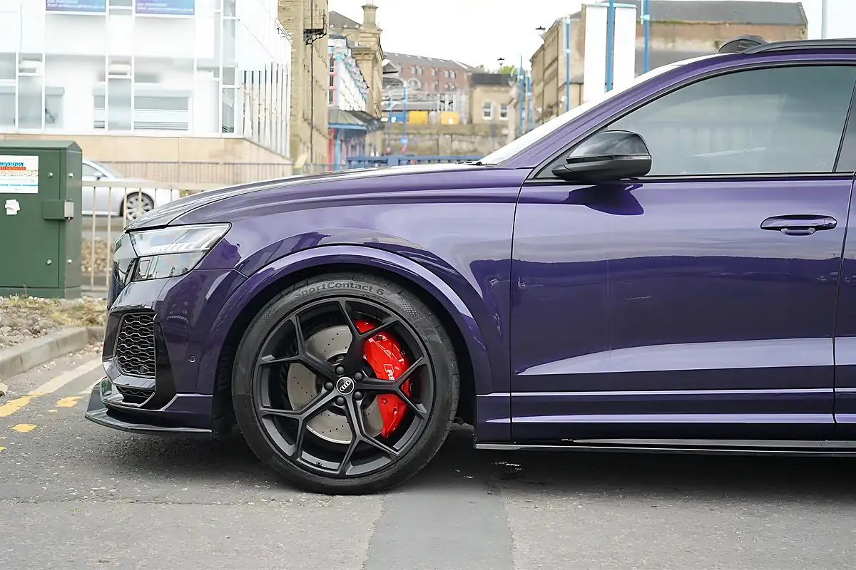 Used 2022 Audi RSQ8 Vorsprung Purple - Interior and Exterior details 9