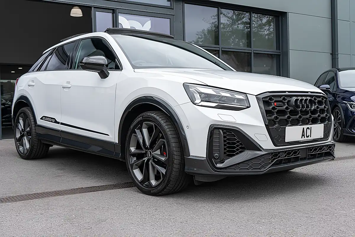Used 2022 Audi SQ2 Vorsprung Glacier White - Interior and Exterior details 9