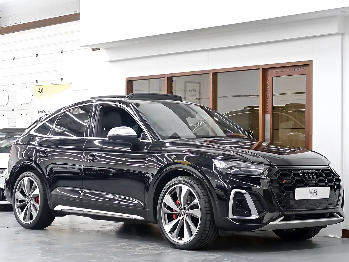 Used 2022 Audi SQ5 Sportback Black - Front View