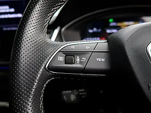 Used 2022 Audi SQ5 Sportback Black - Interior and Exterior details 13