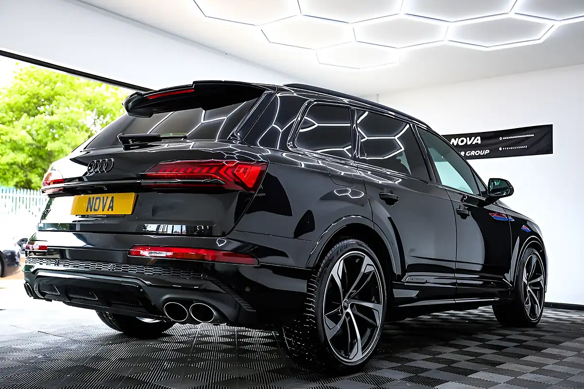 Used 2022 Audi SQ7 Black Edition Black - Interior and Exterior details 10