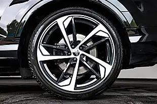 Used 2022 Audi SQ7 Black Edition Black - Interior and Exterior details 15