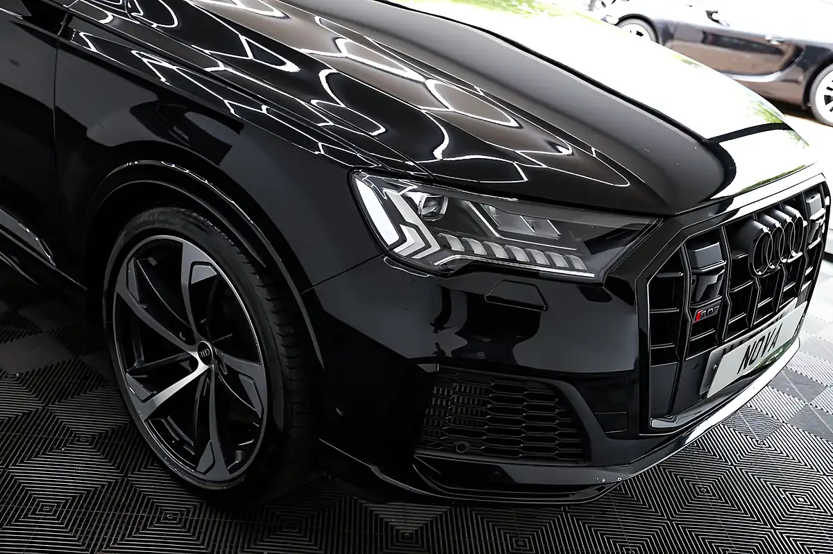Used 2022 Audi SQ7 Black Edition Black - Interior and Exterior details 17