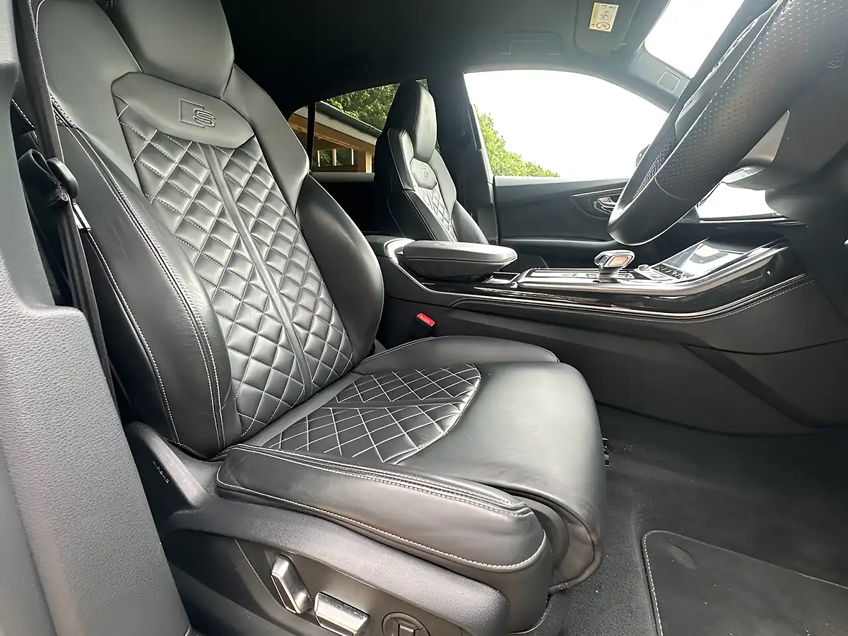 Used 2022 Audi SQ8 Black Edition Pure White - Interior and Exterior details 15