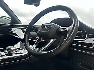 Used 2022 Audi SQ8 Black Edition Pure White - Interior and Exterior details 19